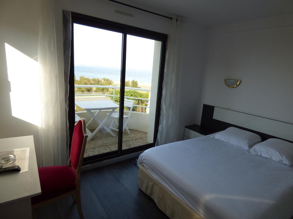 Hotel Castel Moor Le Croisic Buitenkant foto